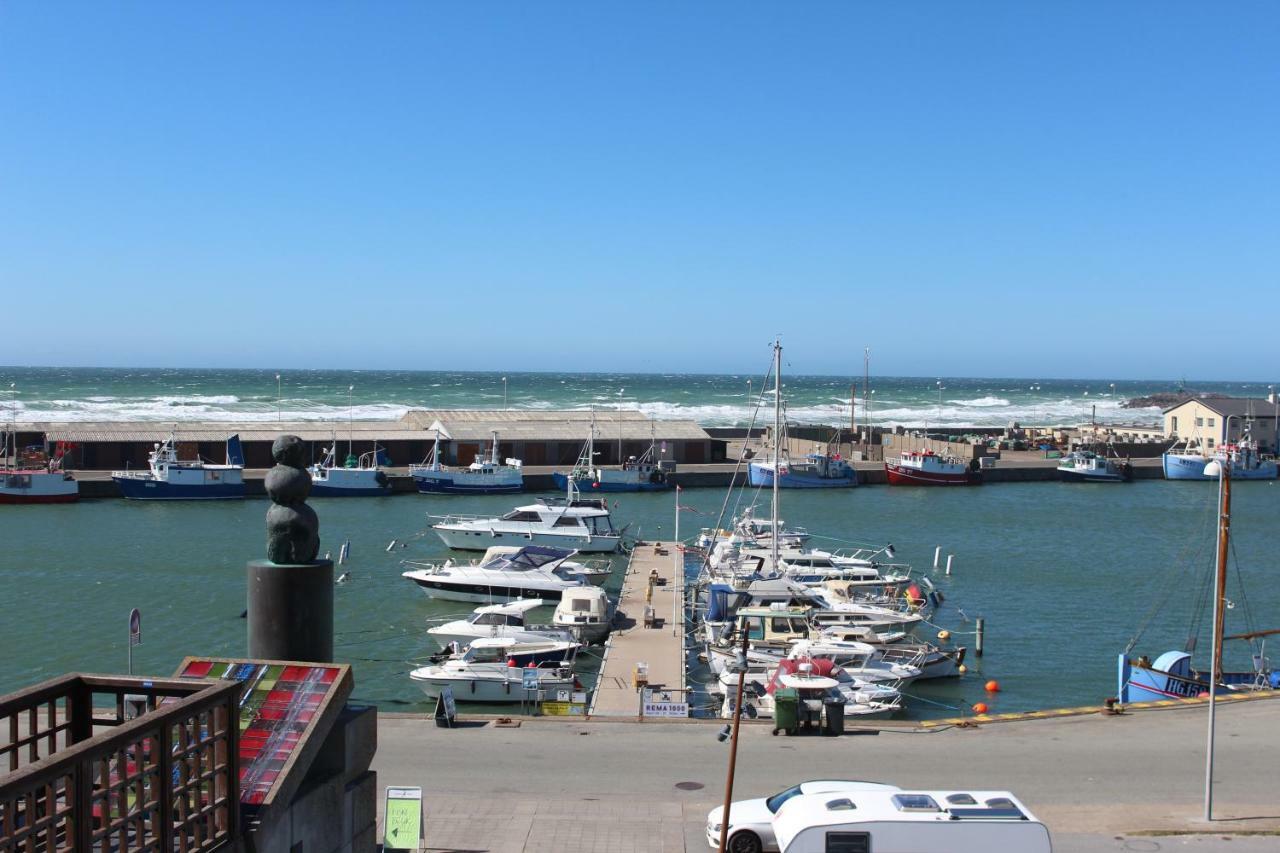 B&B Wharfside Hirtshals Esterno foto